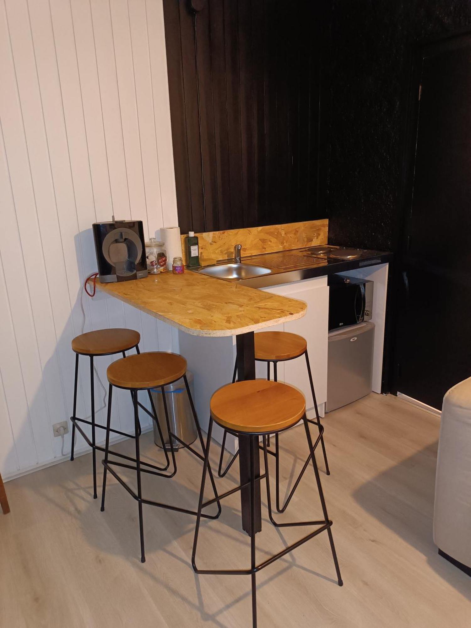 Le Bon Sejour, Studio A 2 Pas Du Futuroscope Chasseneuil-du-Poitou Esterno foto